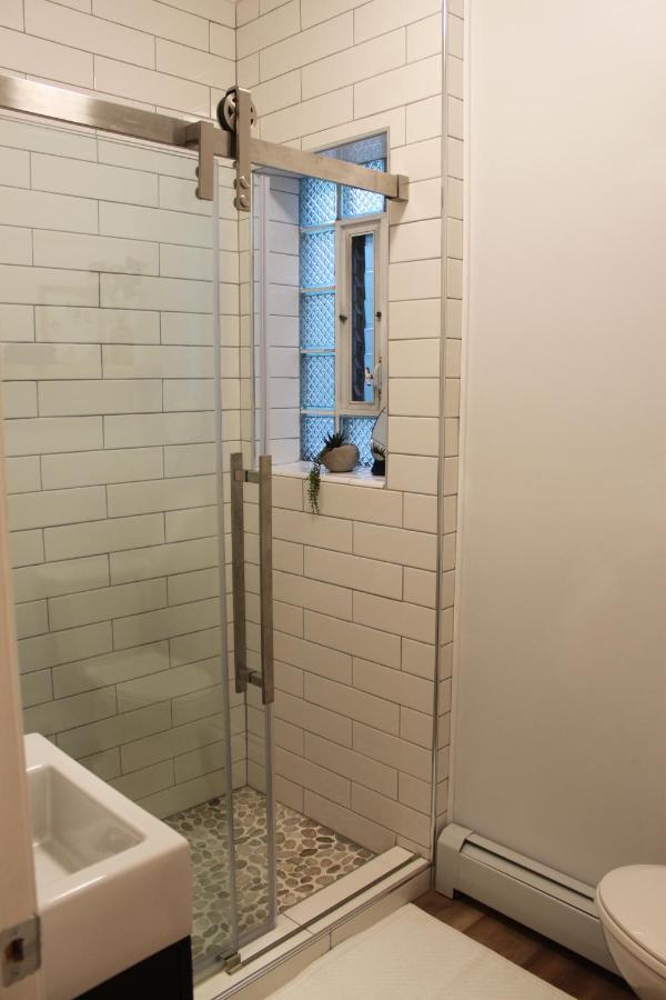 Accentuated Apartment In Manayunk フィラデルフィア エクステリア 写真