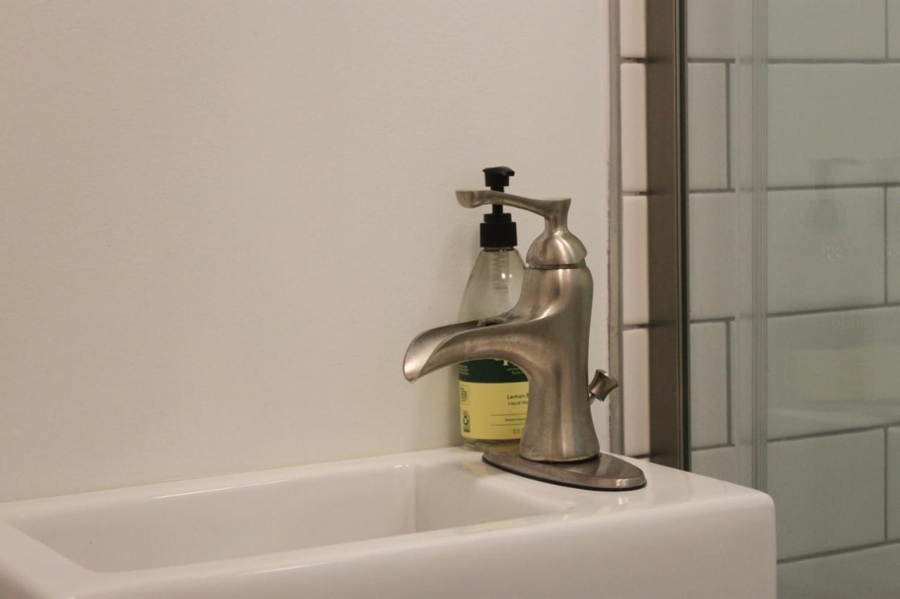 Accentuated Apartment In Manayunk フィラデルフィア エクステリア 写真
